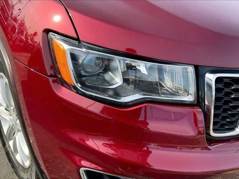 Used 2021 Jeep Grand Cherokee Laredo X image 26