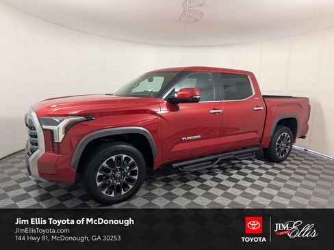 Certified 2025 Toyota Tundra Limited AWD/4WD image 1