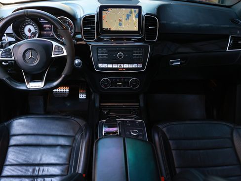 Used 2016 Mercedes-Benz GLE 63 AMG 4MATIC image 26
