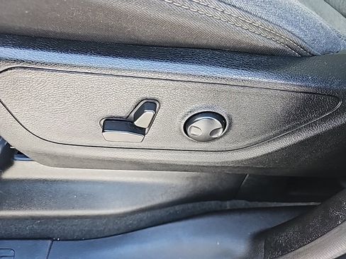 Certified 2022 RAM 1500 Big Horn image 27