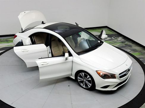Used 2015 Mercedes-Benz CLA 250 image 36