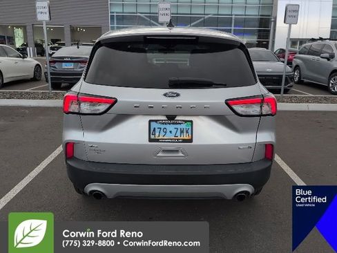 Used 2020 Ford Escape SE image 4