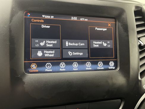 Used 2019 Jeep Cherokee Latitude Plus w/ Cold Weather Group image 22