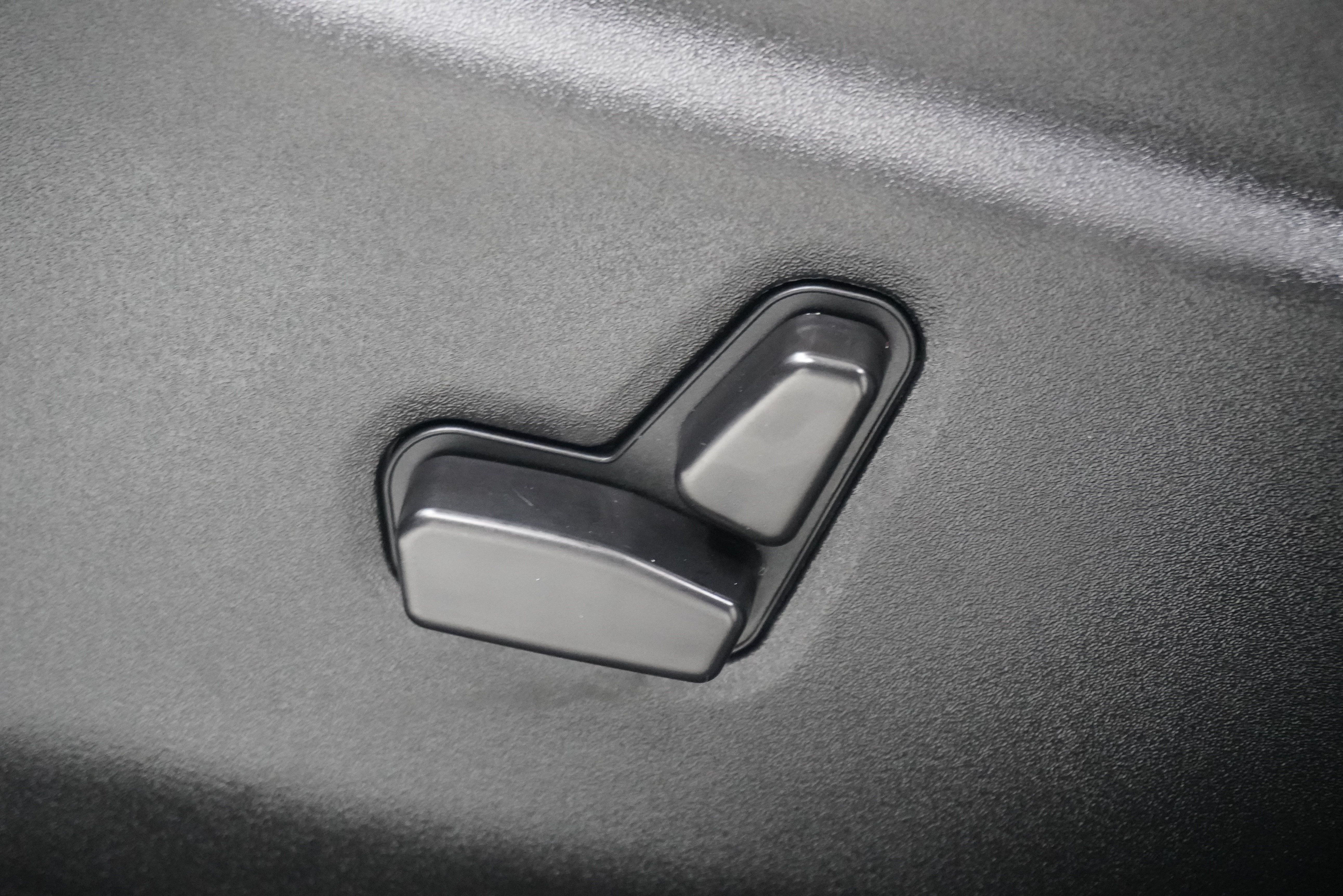 Used 2025 Dodge Durango R/T AWD/4WD image 18