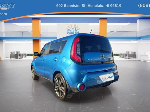 Used 2015 Kia Soul + w/ Audio Package FWD image 7