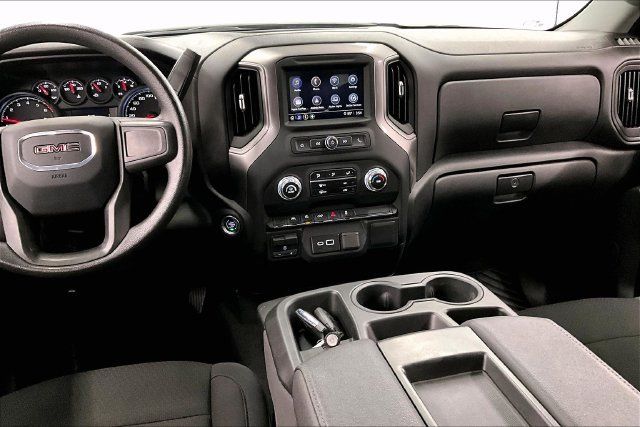 Used 2024 GMC Sierra 1500 Pro w/ Graphite Edition AWD/4WD image 7