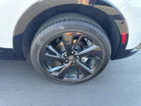 Used 2025 Buick Envision Sport Touring image 24