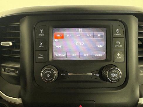 Used 2022 RAM 1500 Big Horn AWD/4WD image 22