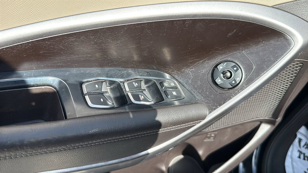 Used 2015 Hyundai Santa Fe Sport w/ Option Group 02 FWD image 20