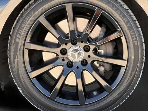 Used 2019 Mercedes-Benz SLC 300 image 35