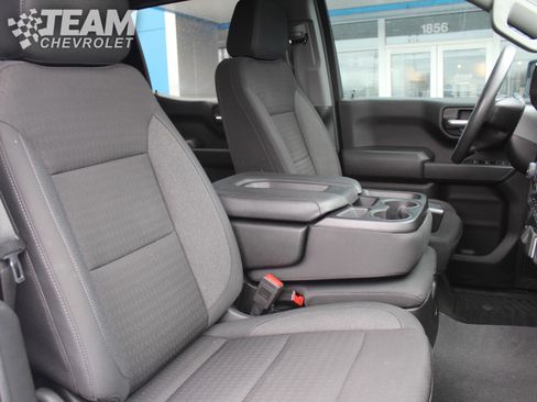 Used 2024 Chevrolet Silverado 1500 Custom image 27