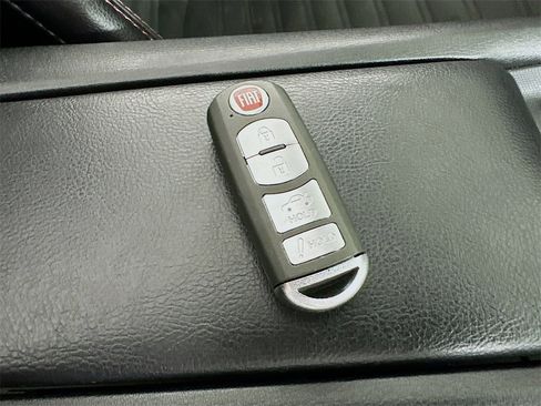 Used 2017 FIAT 124 Spider Abarth image 37