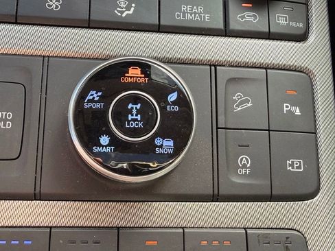 Used 2023 Hyundai Palisade SEL w/ Winter Package AWD/4WD image 29
