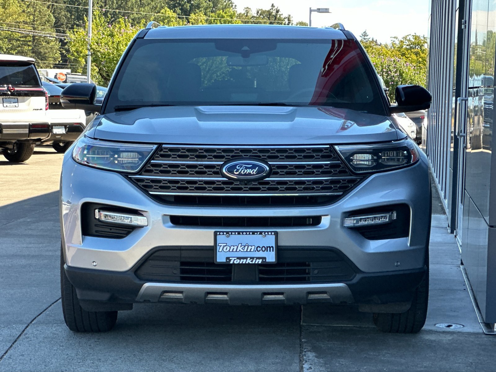 Used 2021 Ford Explorer King Ranch w/ Premium Technology Package AWD/4WD image 9