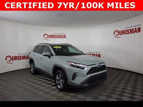 Used 2022 Toyota RAV4 XLE image 10