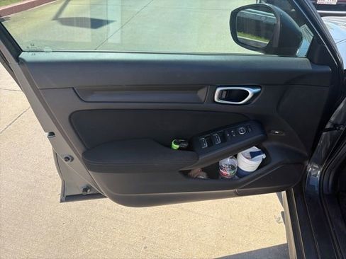 Used 2024 Honda Civic Sport image 11