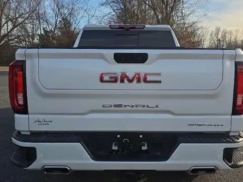 Used 2025 GMC Sierra 1500 Denali w/ Denali Reserve Package image 2