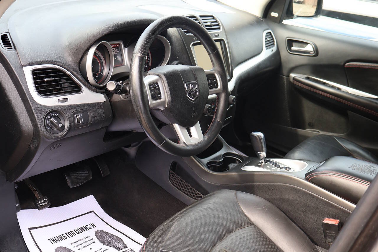 Used 2017 Dodge Journey GT AWD/4WD image 14