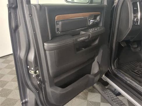 Used 2018 RAM 2500 Laramie w/ Convenience Group image 39