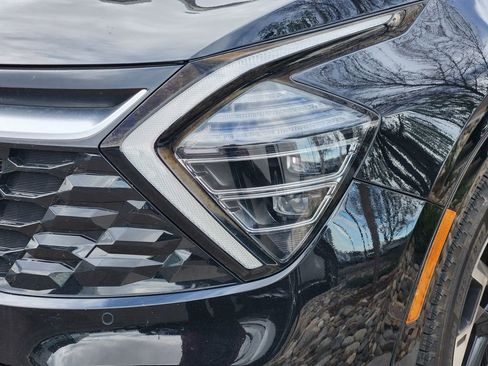 Used 2024 Kia Sportage SX image 13