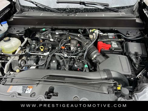 Used 2023 Ford Maverick XLT w/ Equipment Group 300A Standard image 11