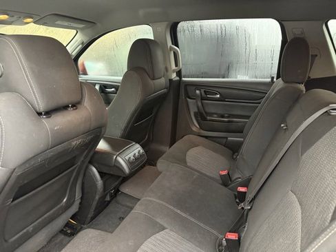 Used 2014 Chevrolet Traverse LT image 5