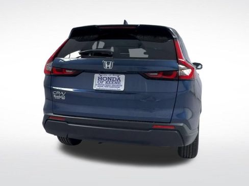 Used 2025 Honda CR-V EX image 8
