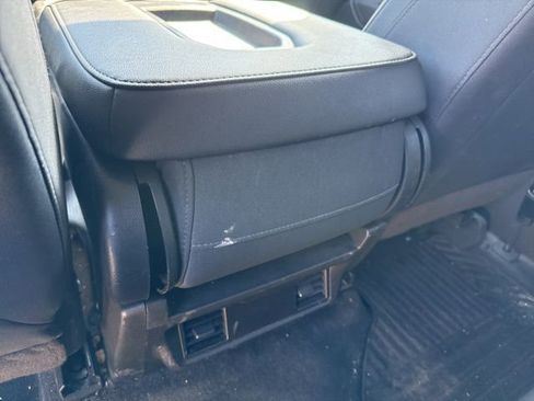 Used 2020 Chevrolet Silverado 1500 Custom w/ Custom Value Package image 13