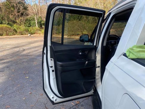 Used 2017 Honda Ridgeline RTL image 14