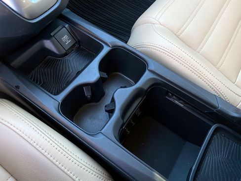 Used 2019 Honda CR-V EX image 19