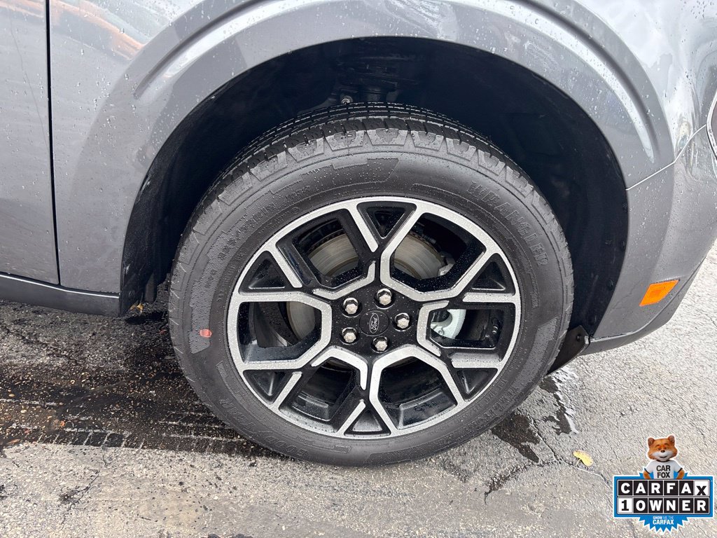 Used 2026 Ford Maverick Lariat AWD/4WD image 12