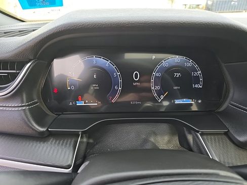 Certified 2025 Jeep Grand Cherokee Altitude image 26