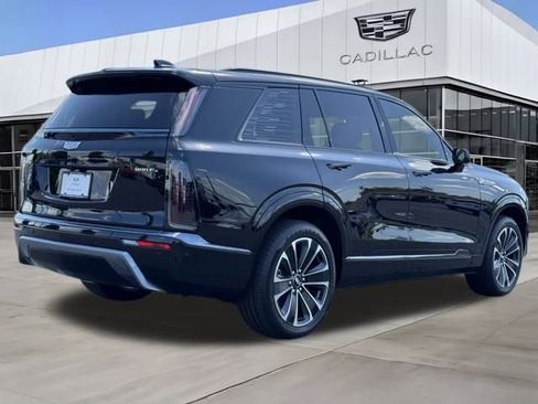 New 2026 Cadillac Vistiq Sport AWD/4WD image 7
