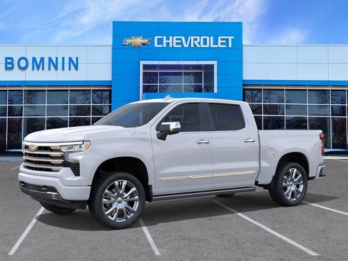 New 2026 Chevrolet Silverado 1500 High Country AWD/4WD image 3