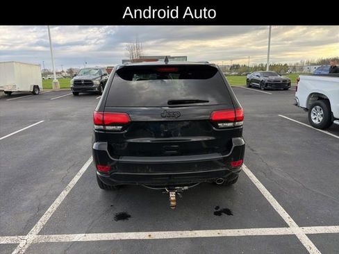 Used 2018 Jeep Grand Cherokee Altitude image 4