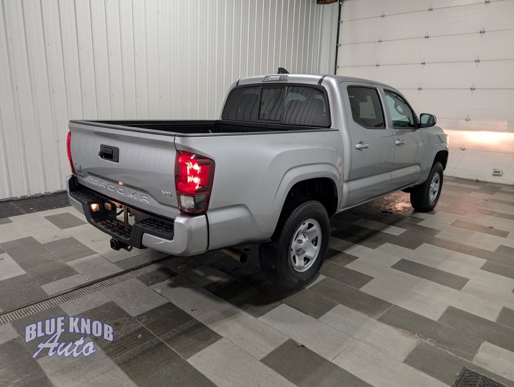 Used 2023 Toyota Tacoma SR AWD/4WD image 5