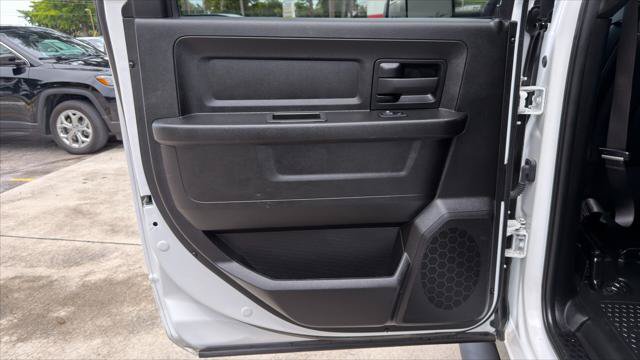 Used 2022 RAM 2500 Tradesman RWD image 16
