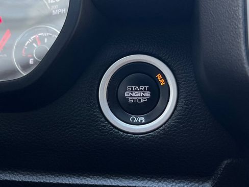 Used 2024 RAM 1500 Laramie image 22