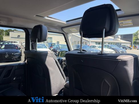 Used 2018 Mercedes-Benz G 550 image 26