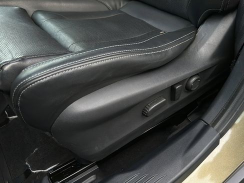 Used 2020 Subaru Outback Limited image 23