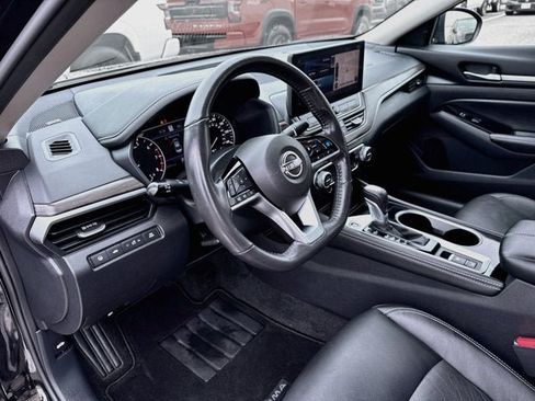 Used 2024 Nissan Altima 2.5 SL AWD/4WD image 9