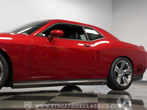Used 2010 Dodge Challenger R/T w/ Sound Group image 22