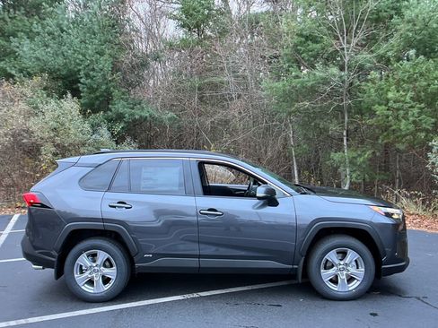 New 2025 Toyota RAV4 XLE w/ Weather Package image 6