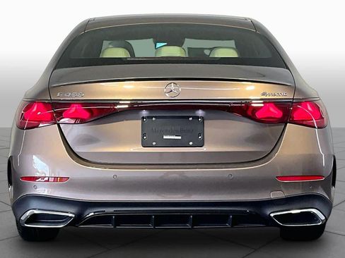 New 2027 Mercedes-Benz E 450 4MATIC Sedan image 4