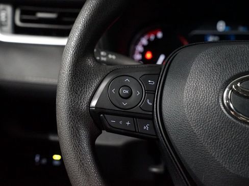 Certified 2025 Toyota RAV4 XLE FWD image 14