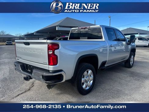 Used 2023 Chevrolet Silverado 2500 LTZ w/ LTZ Premium Package image 5
