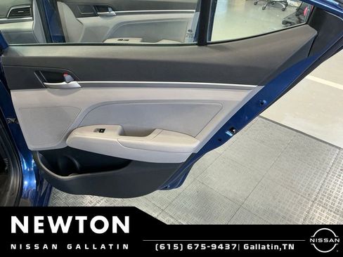 Used 2020 Hyundai Elantra SEL FWD image 34