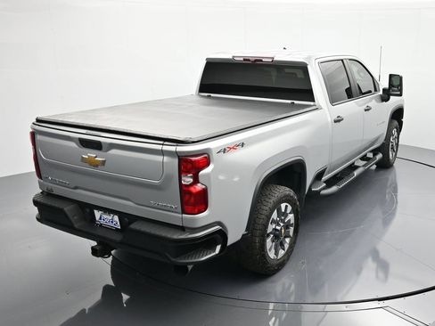 Used 2022 Chevrolet Silverado 2500 Custom w/ Custom Value Package image 33