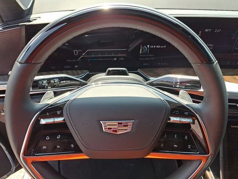 Certified 2025 Cadillac Escalade Sport Platinum AWD/4WD image 19