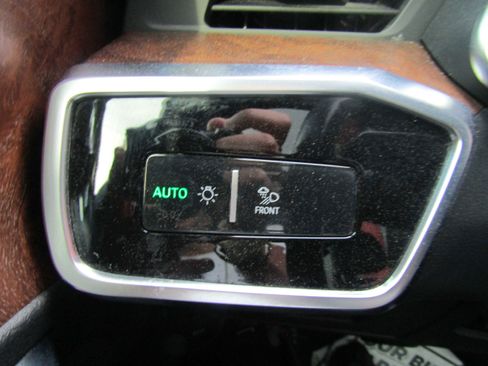 Used 2020 Audi A6 2.0T Premium Plus w/ Premium Plus Package image 20